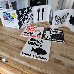 Lot Of 4 Black And White Board Books For Newborns